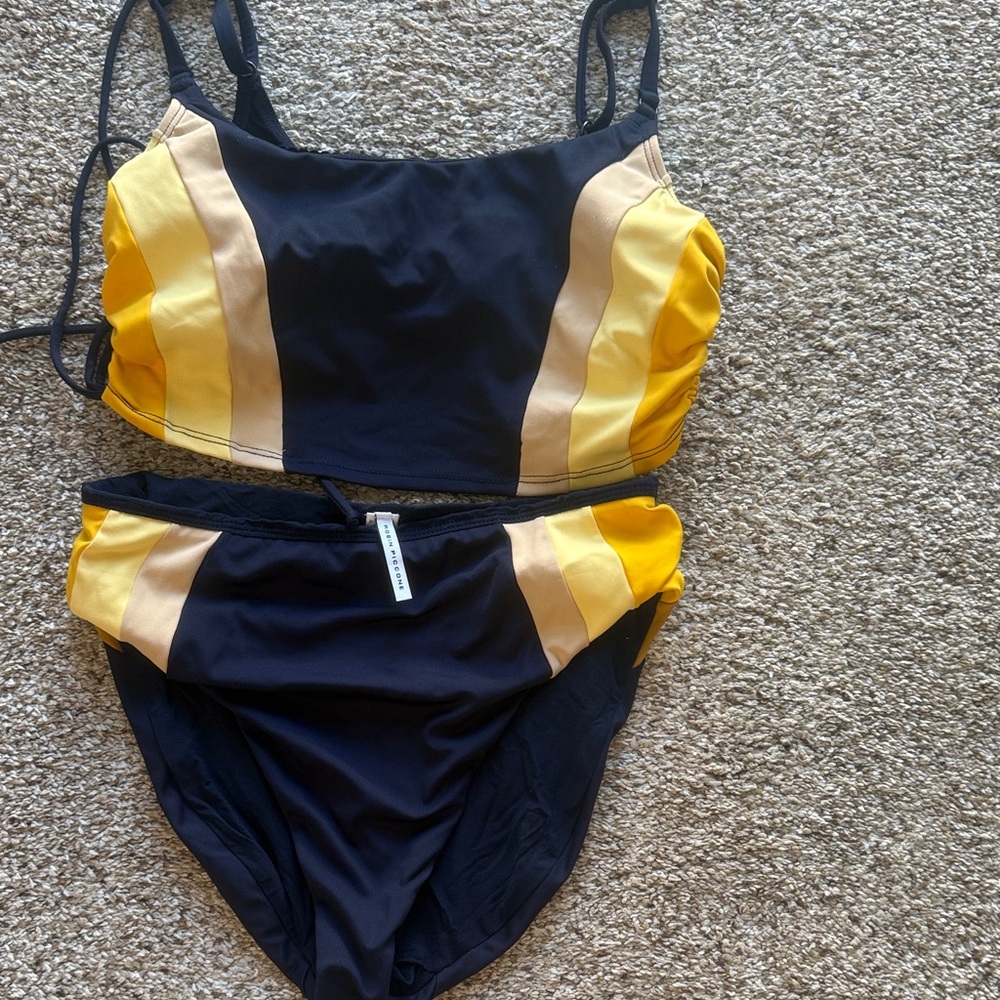 Robin Piccone size LG blue and Yellow Striped bikini